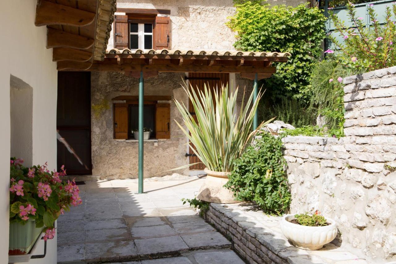 Villagio Magnolia Sivros Bagian luar foto
