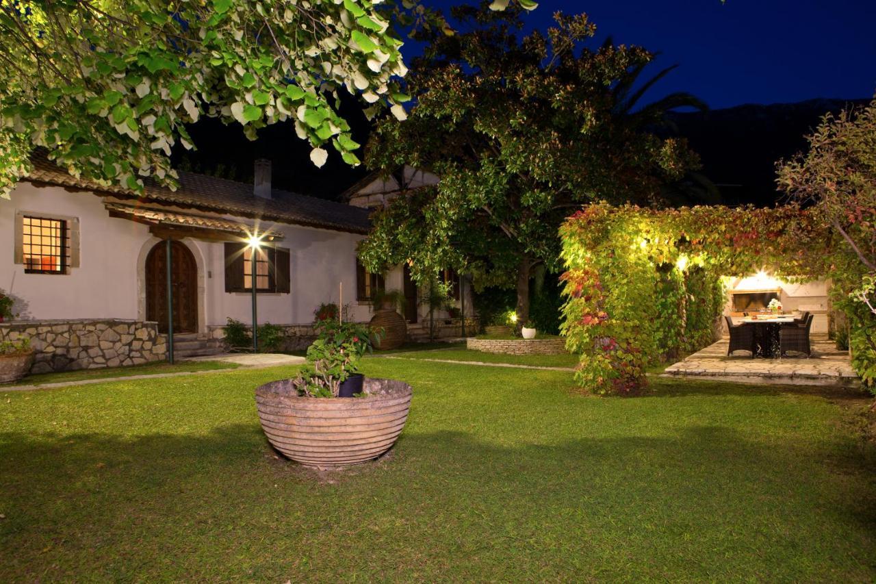 Villagio Magnolia Sivros Bagian luar foto