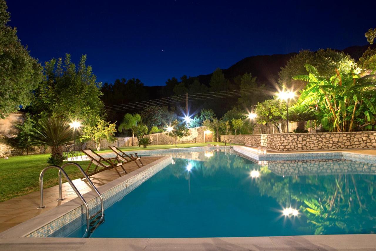 Villagio Magnolia Sivros Bagian luar foto