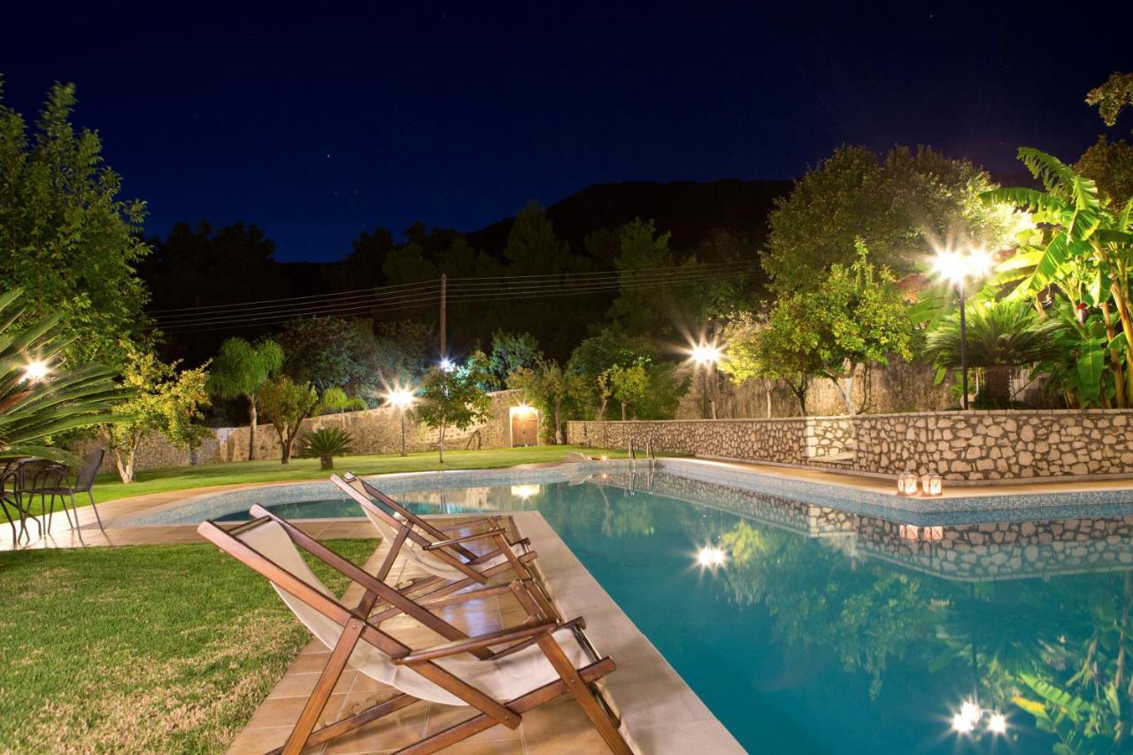 Villagio Magnolia Sivros Bagian luar foto