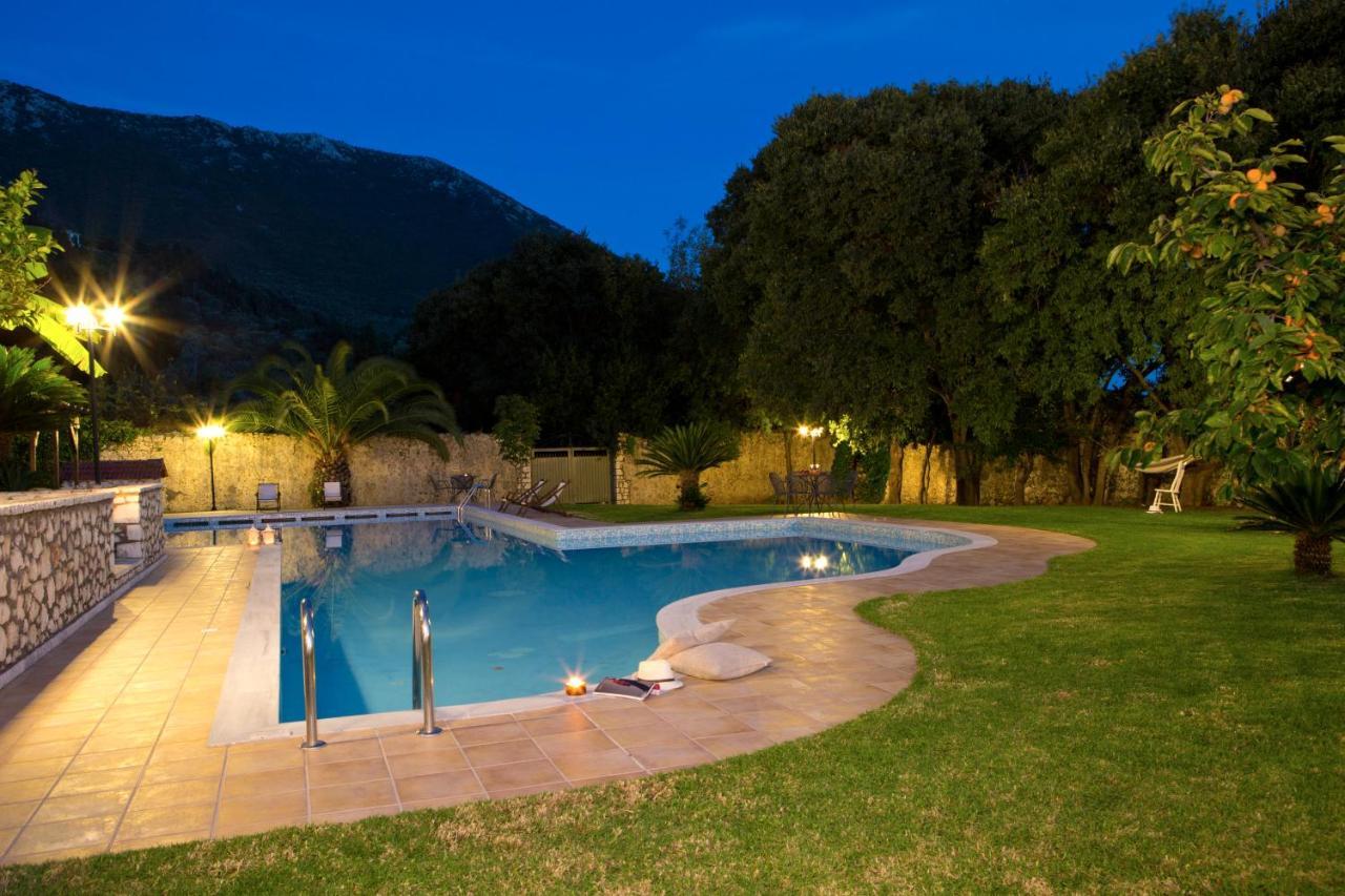 Villagio Magnolia Sivros Bagian luar foto