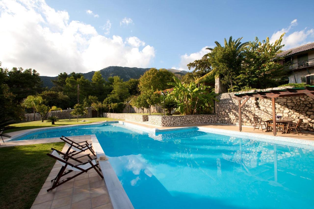 Villagio Magnolia Sivros Bagian luar foto