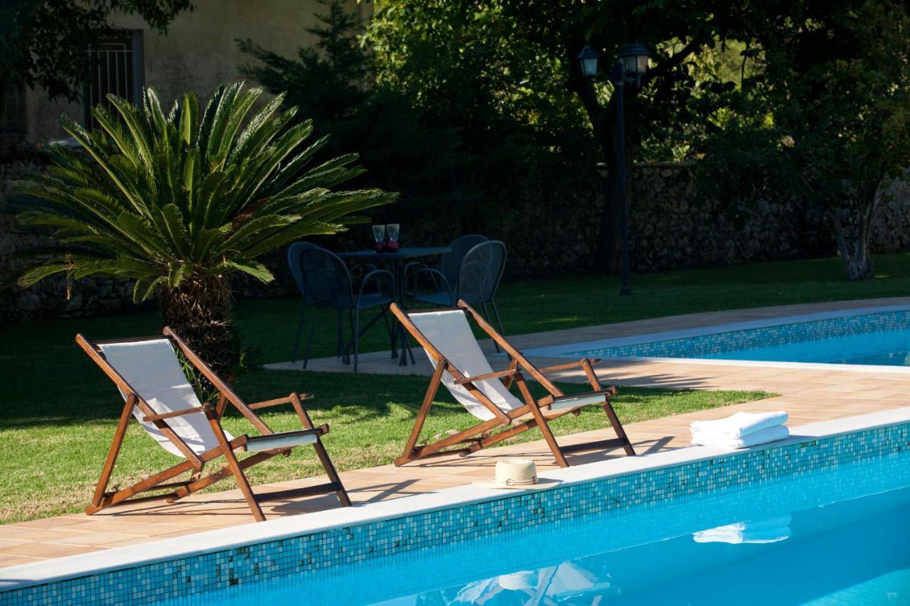 Villagio Magnolia Sivros Bagian luar foto