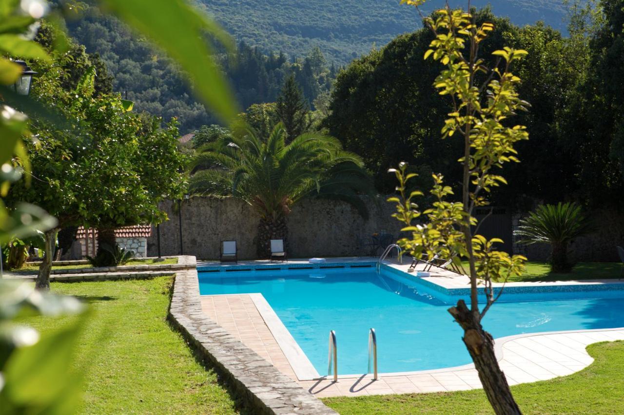 Villagio Magnolia Sivros Bagian luar foto