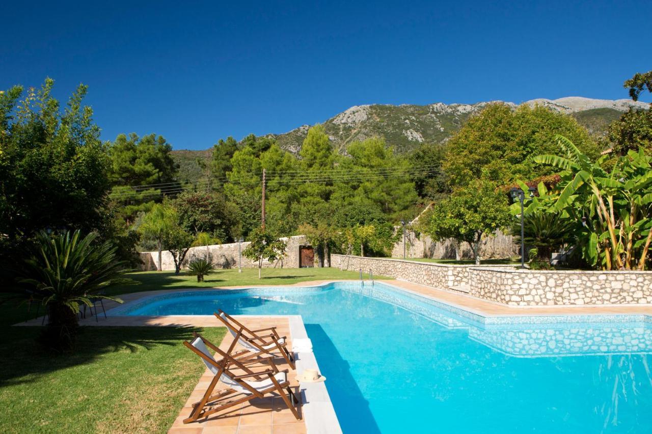 Villagio Magnolia Sivros Bagian luar foto