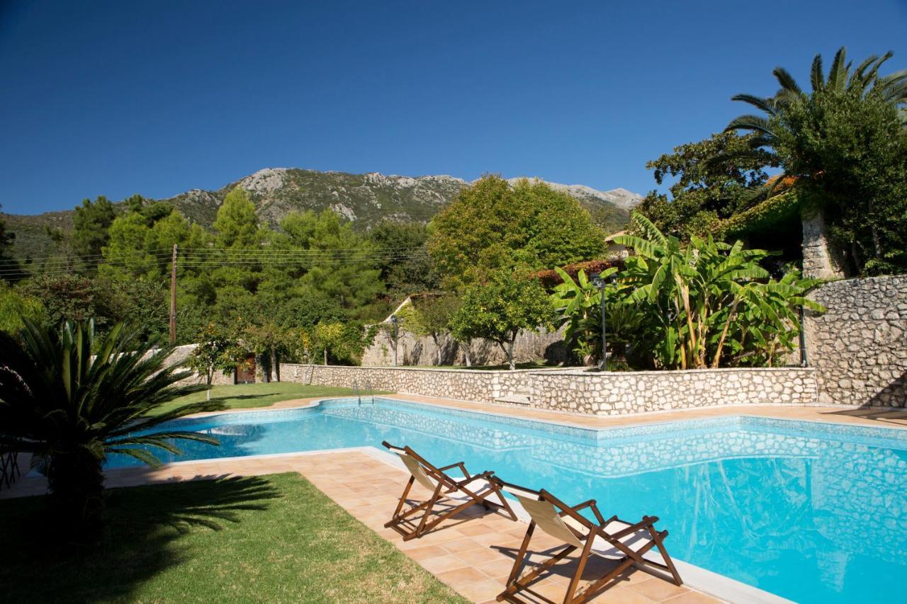 Villagio Magnolia Sivros Bagian luar foto